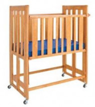 Max Rosie Safetynest Ergo Folding Cot Baltic image