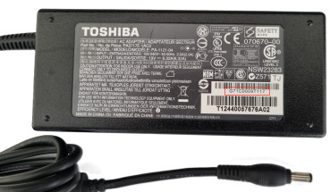AC Adapter Front 20240206012215